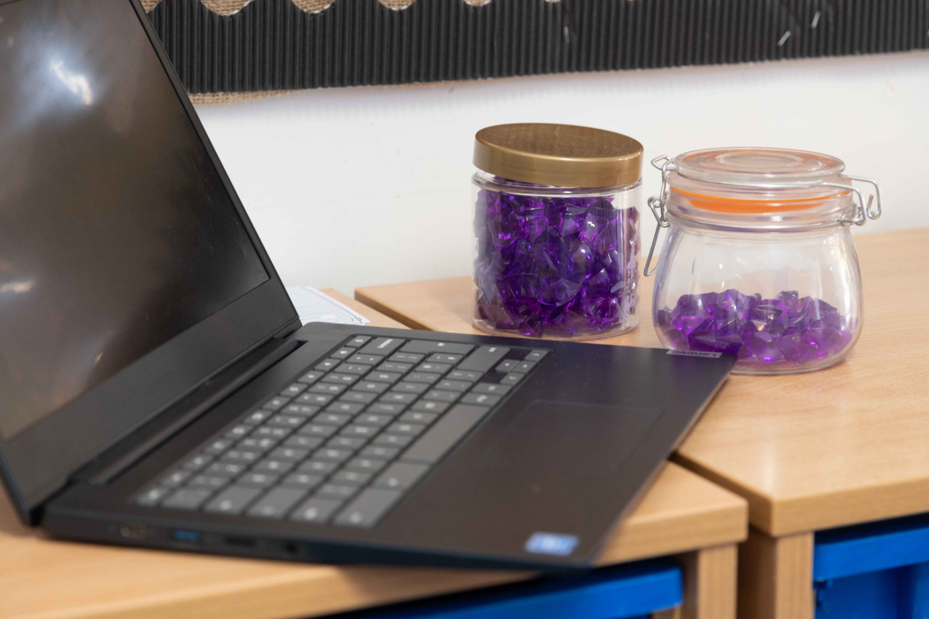 laptop with purple counters